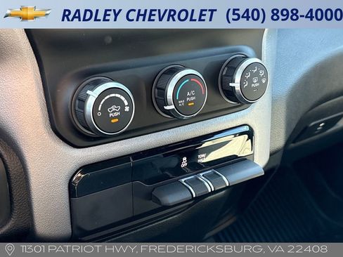 Used 2023 RAM 1500 Big Horn AWD/4WD image 10