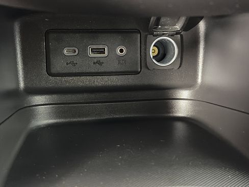 Certified 2024 Chevrolet Equinox LT AWD/4WD image 25
