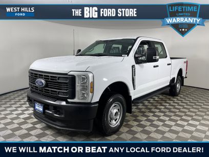 New 2026 Ford F250 XL w/ FX4 Off-Road Package