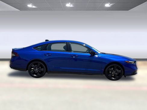 Certified 2023 Honda Accord Sport image 8