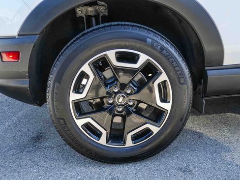 Used 2023 Ford Bronco Sport Outer Banks w/ Tech Package image 11