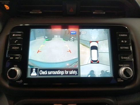 Certified 2023 Nissan Kicks SR image 20