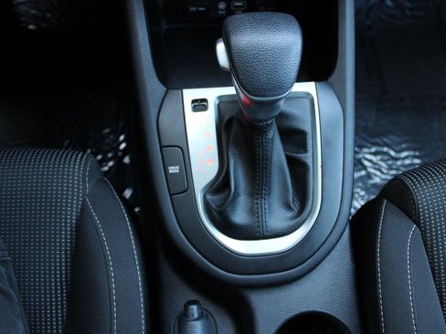 Used 2020 Kia Forte LXS FWD image 21