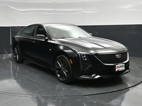 Used 2025 Cadillac CT5 Sport w/ Sun And Sound Package AWD/4WD image 6