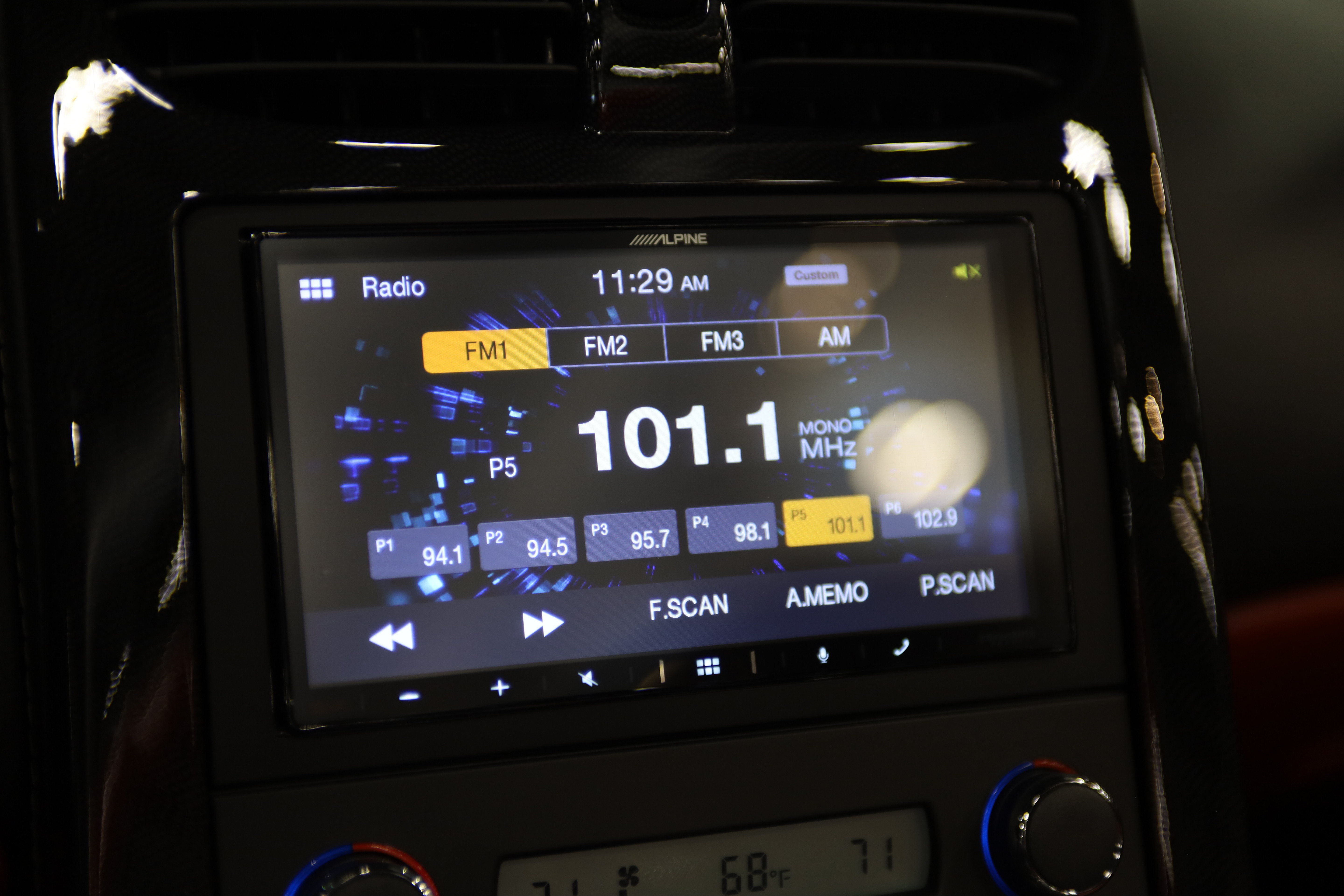 Used 2011 Chevrolet Corvette Grand Sport w/ Preferred Equipment Group RWD image 36