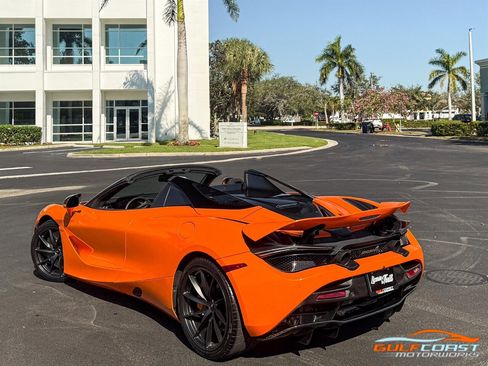 Used 2022 McLaren 720S Spider image 46