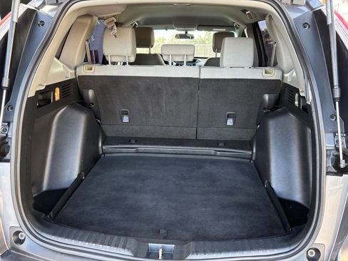 Used 2017 Honda CR-V LX image 27