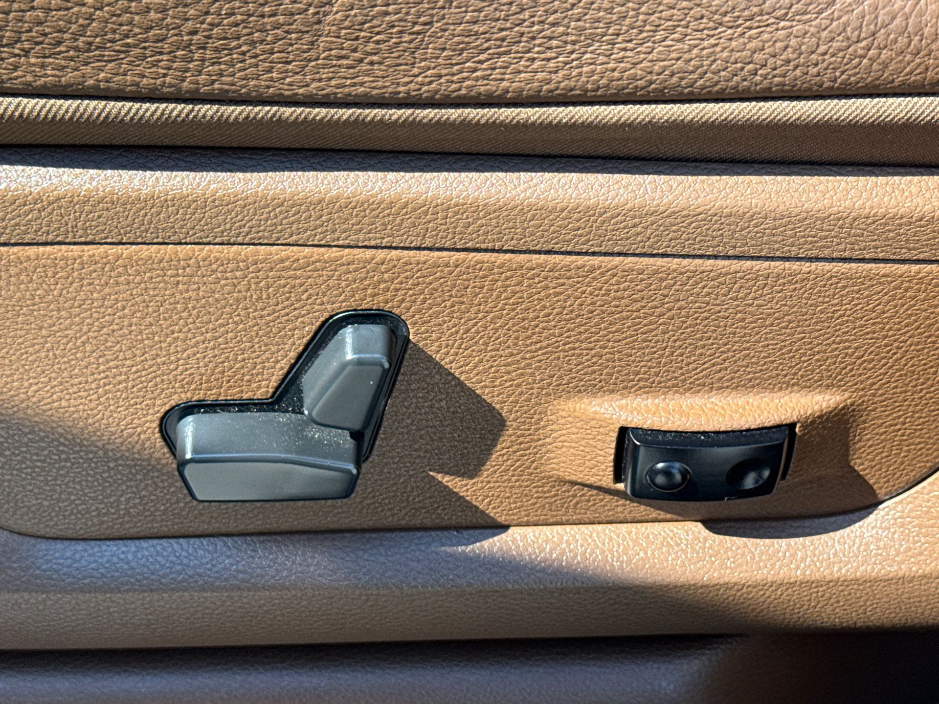 Used 2022 RAM 3500 Limited AWD/4WD image 23