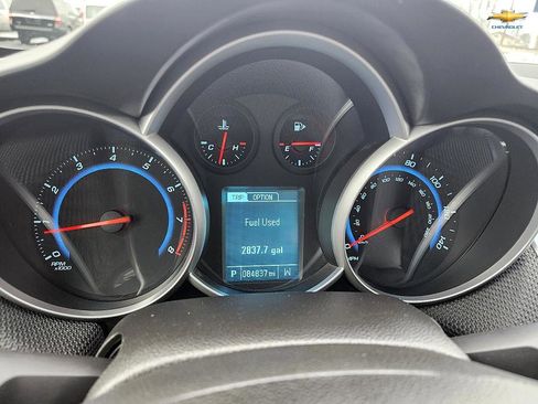 Used 2016 Chevrolet Cruze LT image 18