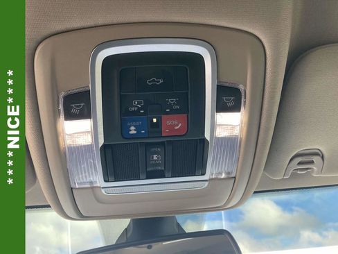 Used 2019 RAM 3500 Laramie image 24