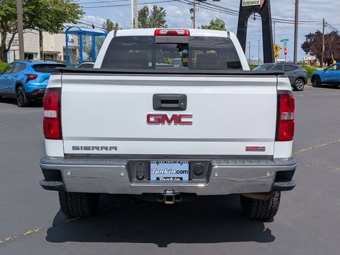 Used 2014 GMC Sierra 1500 SLT w/ All-Terrain Package AWD/4WD image 5