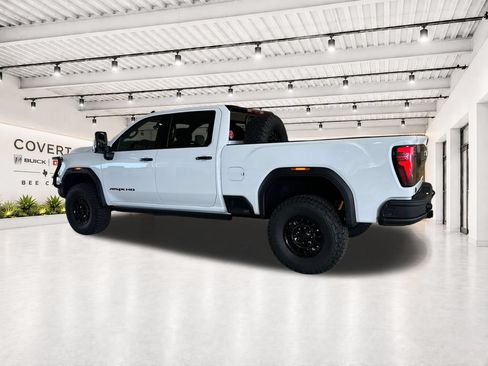 New 2026 GMC Sierra 2500 AT4X w/ AT4X AEV Edition AWD/4WD image 8