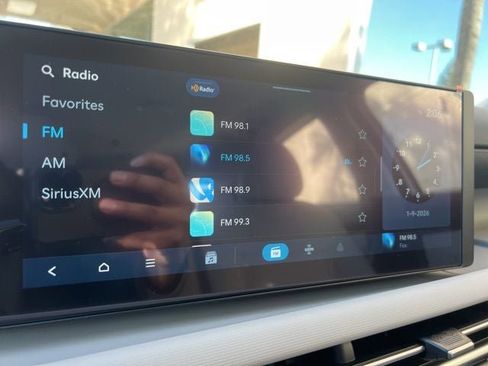 New 2026 Hyundai Tucson SE image 8