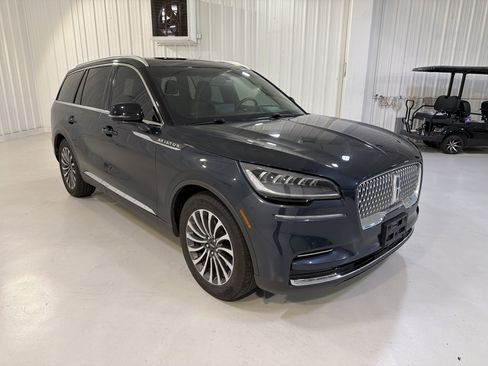 Used 2023 Lincoln Aviator Reserve w/ Elements Package Plus RWD image 7