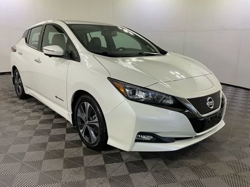 Used 2018 Nissan Leaf SL w/ SL Technology Package image 3