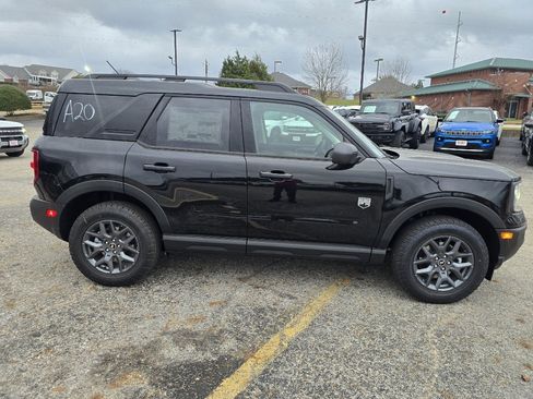 New 2025 Ford Bronco Sport Big Bend w/ Convenience Package AWD/4WD image 4
