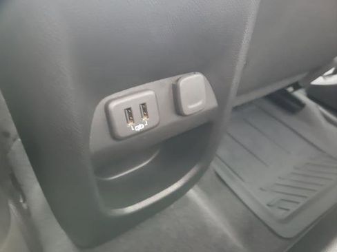 Used 2019 Chevrolet Colorado LT w/ Redline Special Edition image 12