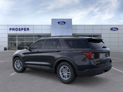 New 2026 Ford Explorer Active RWD image 4