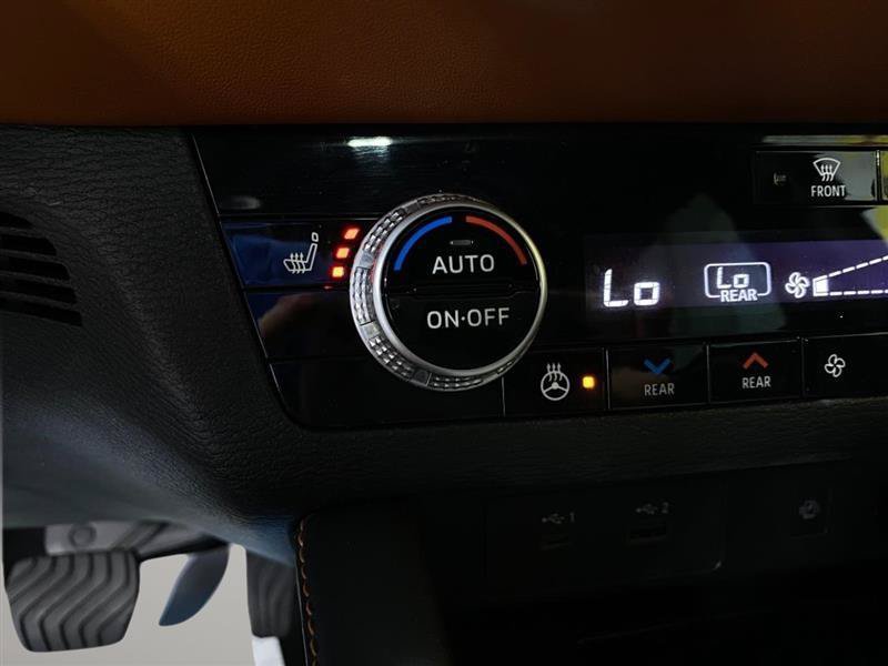 Used 2022 Mitsubishi Outlander SEL AWD/4WD image 14