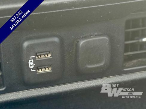 Used 2022 GMC Sierra 2500 SLE w/ SLE Value Package; image 24