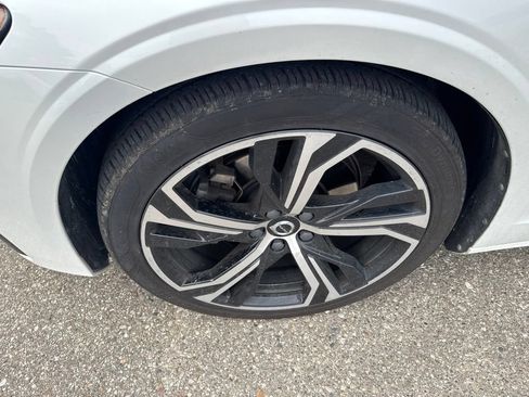 Used 2024 Volvo S60 B5 Core FWD image 9