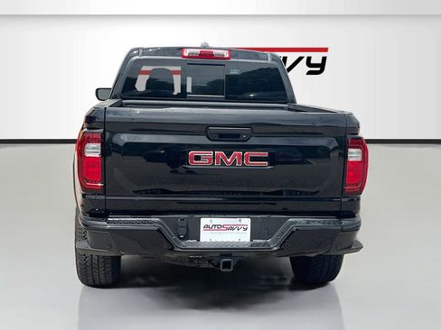 Used 2024 GMC Canyon Denali AWD/4WD image 6