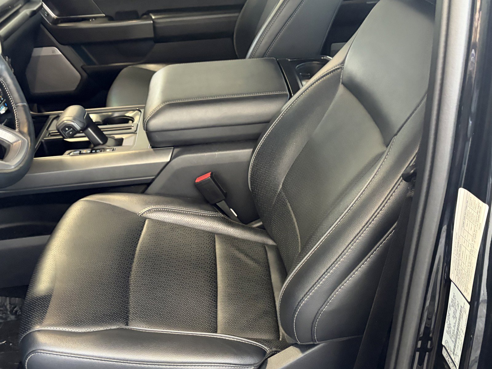 Used 2024 Ford F150 Lariat AWD/4WD image 28