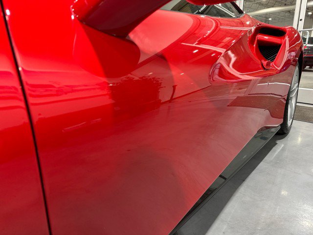 Used 2016 Ferrari 488 GTB RWD image 21