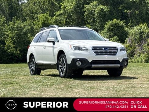 Used 2017 Subaru Outback 2.5i Limited AWD/4WD image 1