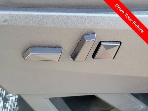 Used 2024 Tesla Cybertruck AWD Crew Cab image 14