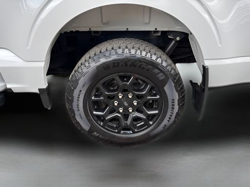 Used 2024 Ford F150 XLT w/ Equipment Group 302A MID AWD/4WD image 27