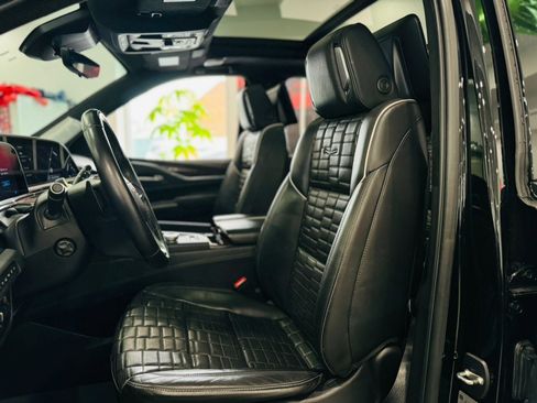 Used 2021 Cadillac Escalade Premium Luxury Platinum w/ LPO, Radiant Package image 14