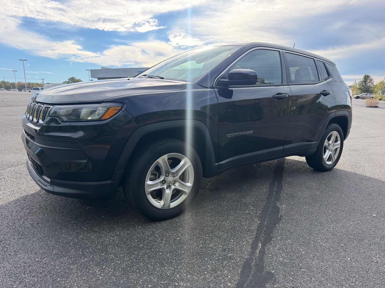 Used 2023 Jeep Compass Sport AWD/4WD image 8