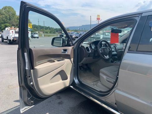 Used 2013 Dodge Durango SXT w/ Trailer Tow Group IV image 7