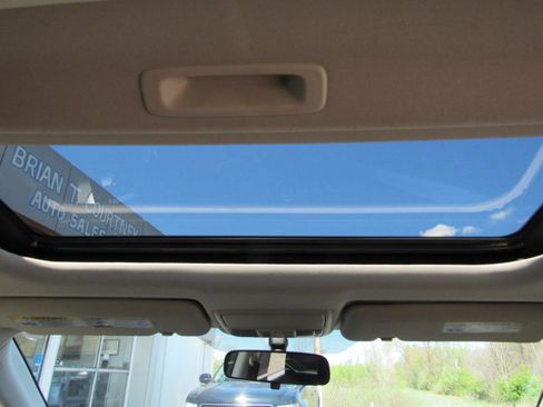 Used 2012 Honda CR-V EX image 9