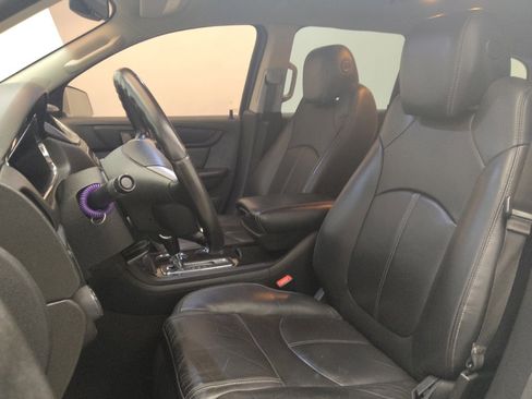 Used 2017 Chevrolet Traverse LT FWD image 17