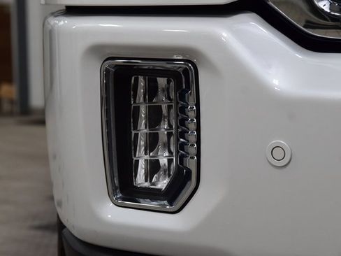 Used 2023 GMC Sierra 3500 Denali w/ Denali Ultimate Package image 14