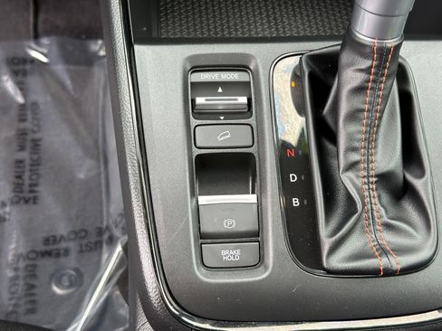 Used 2024 Honda CR-V Sport image 25