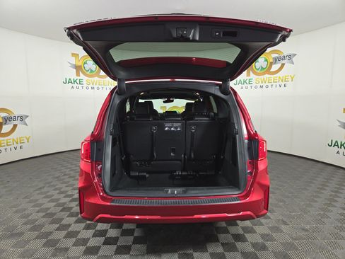 Used 2025 Honda Odyssey Sport-L image 33