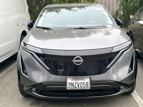 Certified 2024 Nissan Ariya FWD image 3