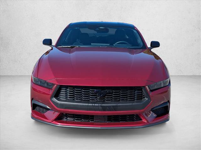 Used 2025 Ford Mustang Coupe RWD image 2