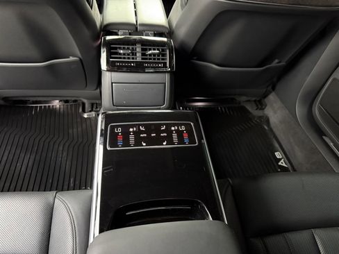 Used 2019 Audi A8 L 3.0T w/ Luxury Package image 18