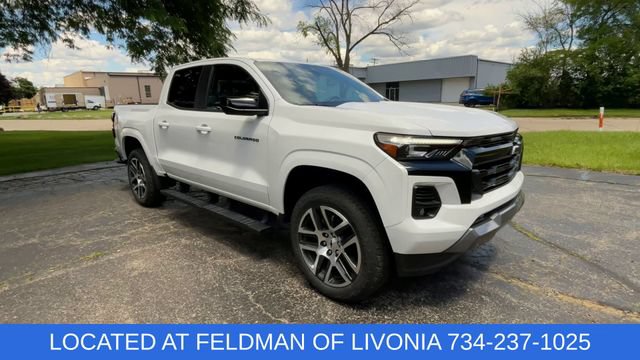 Certified 2024 Chevrolet Colorado Z71 w/ Z71 Convenience Package 2 AWD/4WD image 2