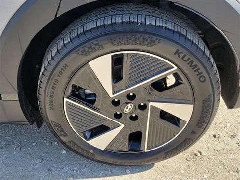 New 2026 Hyundai Ioniq 5 SEL image 22