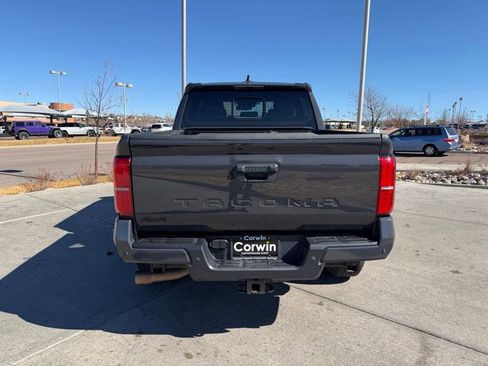 Used 2024 Toyota Tacoma TRD Off-Road w/ TRD Off Road Premium Package image 34