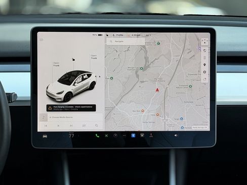 Used 2021 Tesla Model Y Long Range image 45