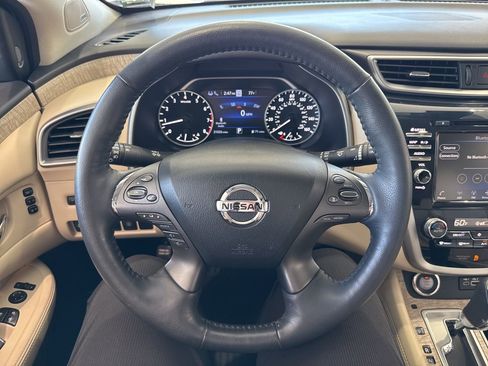 Used 2020 Nissan Murano SL w/ Moonroof Package AWD/4WD image 19