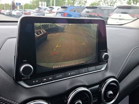 Certified 2020 Nissan Sentra SV FWD image 17