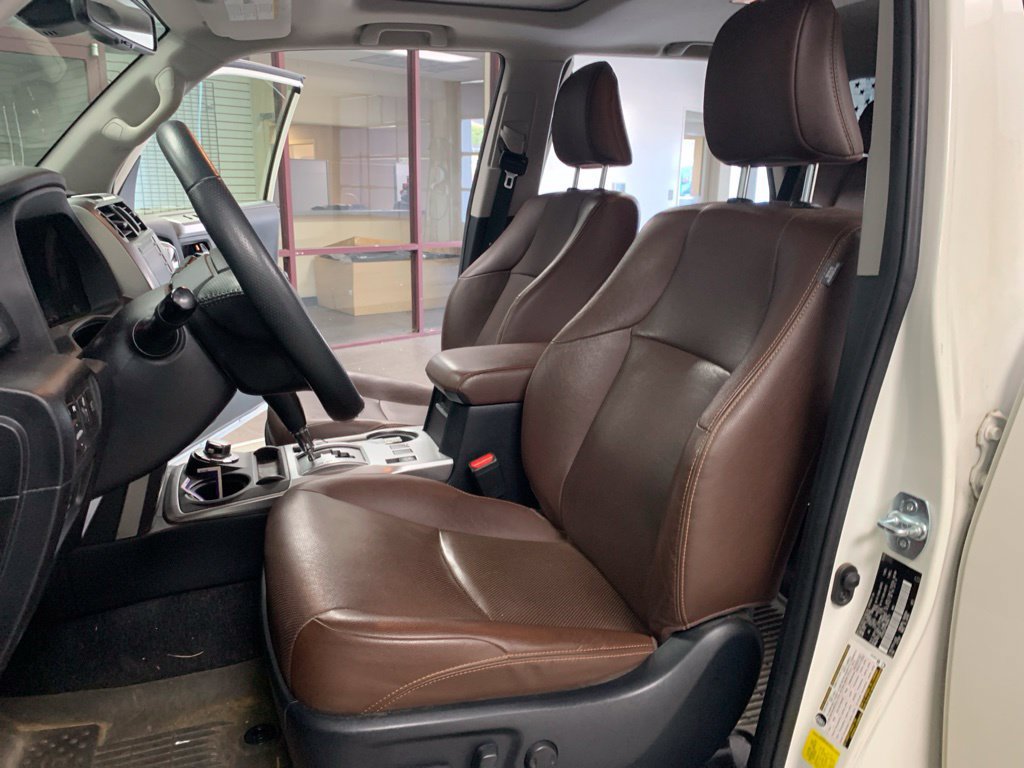 Used 2021 Toyota 4Runner Limited AWD/4WD image 7