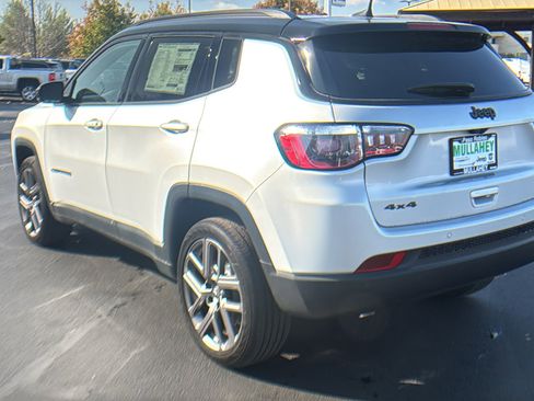 New 2026 Jeep Compass Limited image 5